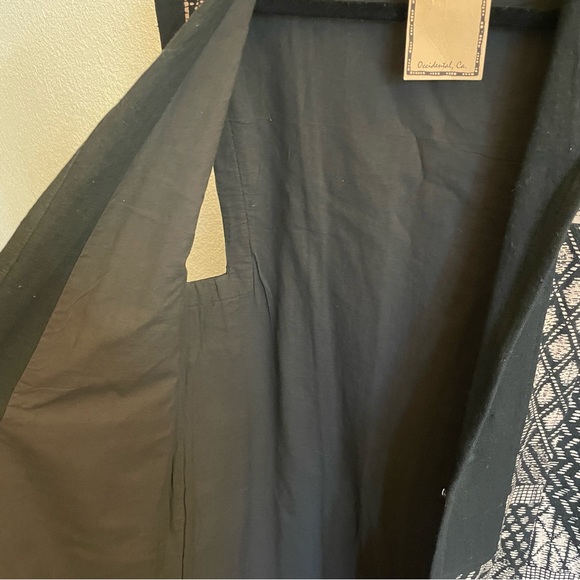 NWT Ann Maurice Geometric Pattern Oversized Long Vest - Picture 7 of 8